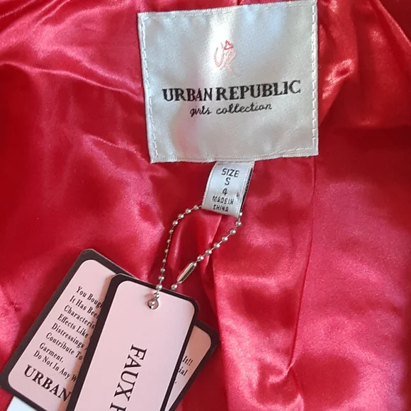 New Girls' Faux Fur Leopard Hooded Zip-Up Coat. - Picture 10 of 12